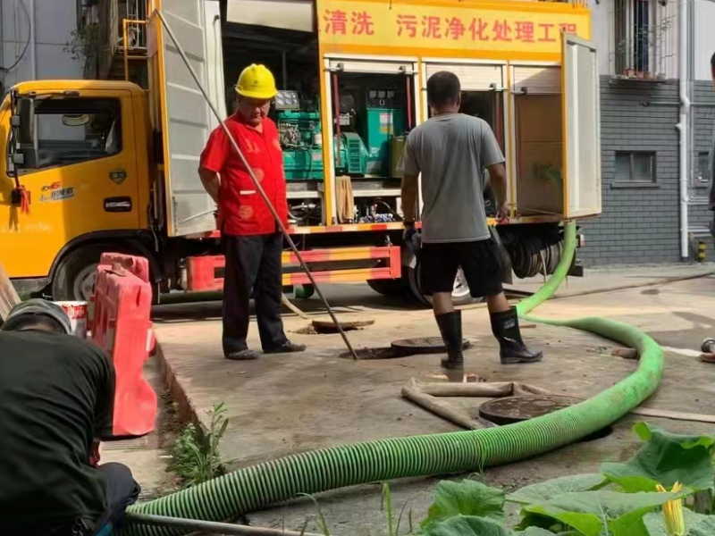 武汉硚口管道疏通 水电 清理化粪池 高压清洗