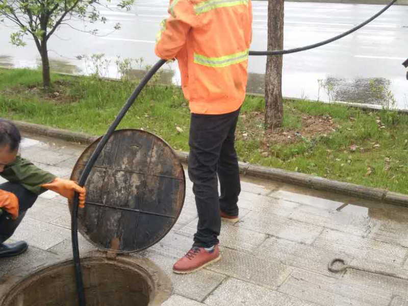 武汉硚口区 小区管道疏通 化粪池清淤 下水道疏通
