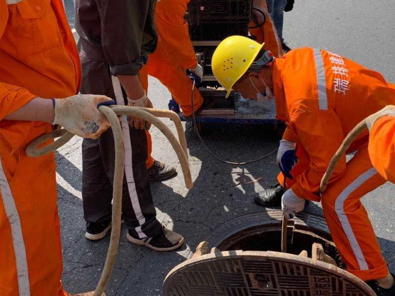 硚口宗关银河小区附近疏通下水道疏通马桶抽粪管道清淤